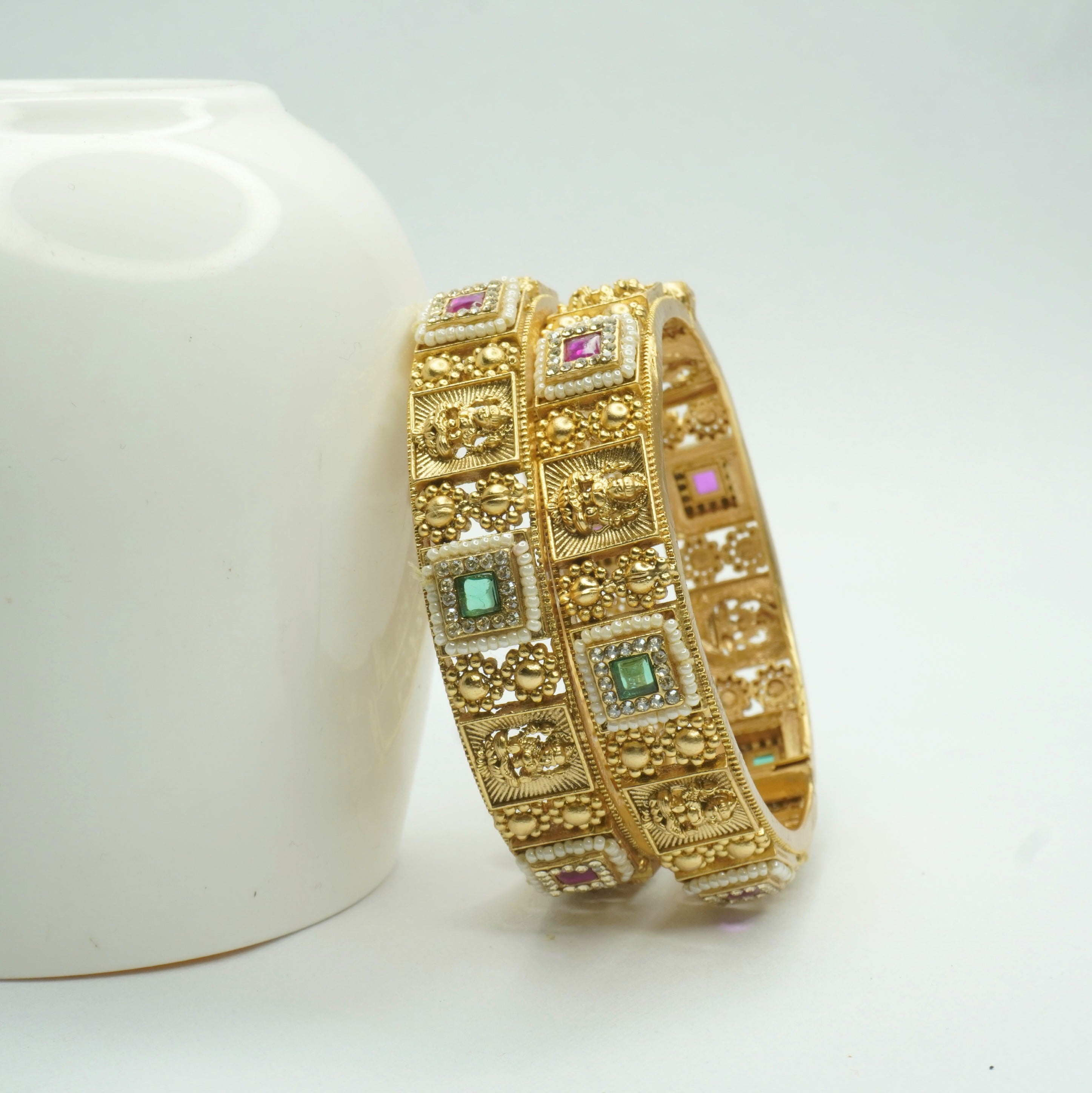 Latest Traditional Gold Plated Temple Kangan Bangles Pair Ruby Emerald AD Pearl Wedding Bangles for Women